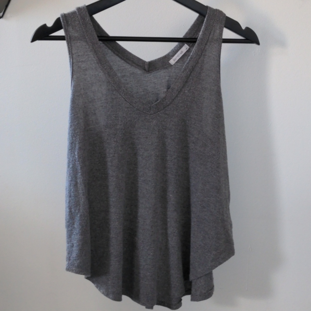 Heather grey tank top